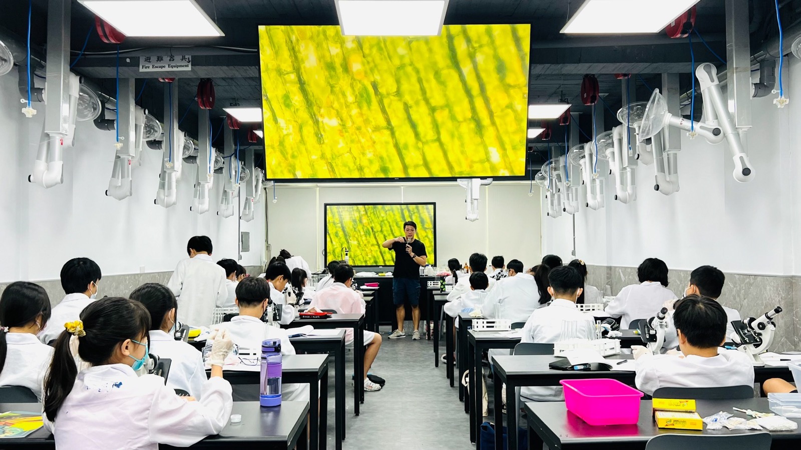35 坪超大實驗教室