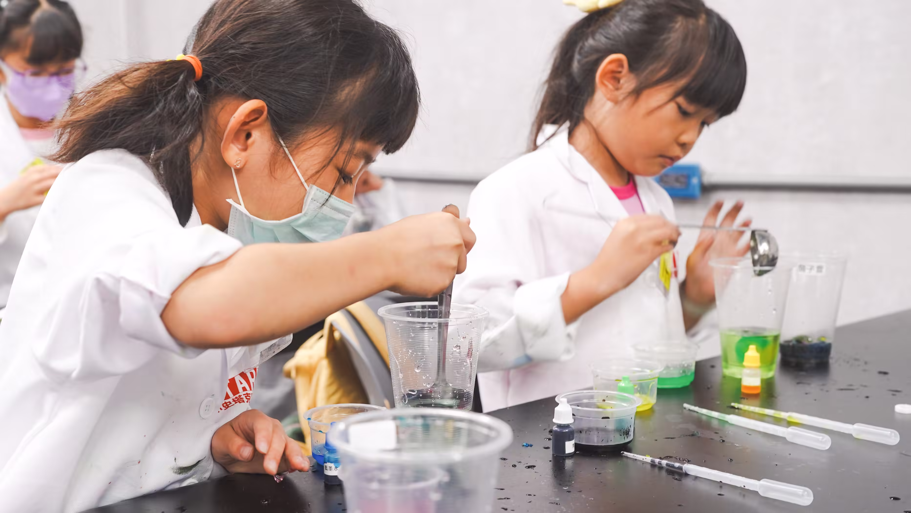 可以抓的水照片