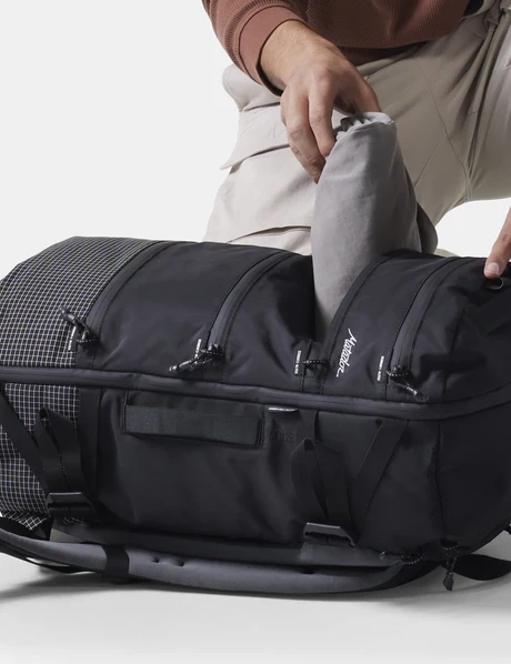 Matador SEG28 分層口袋近拍