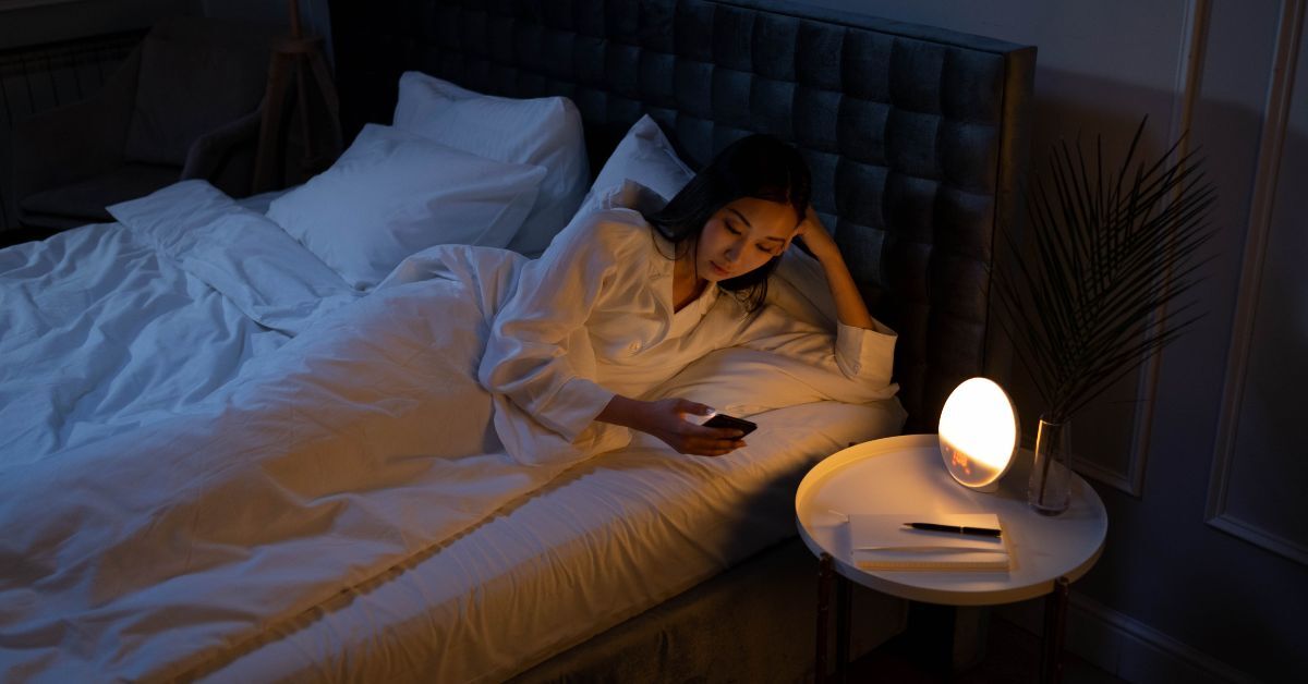 科技業金融業加班晚歸 夜歸族 大腦切換 儀式感場景