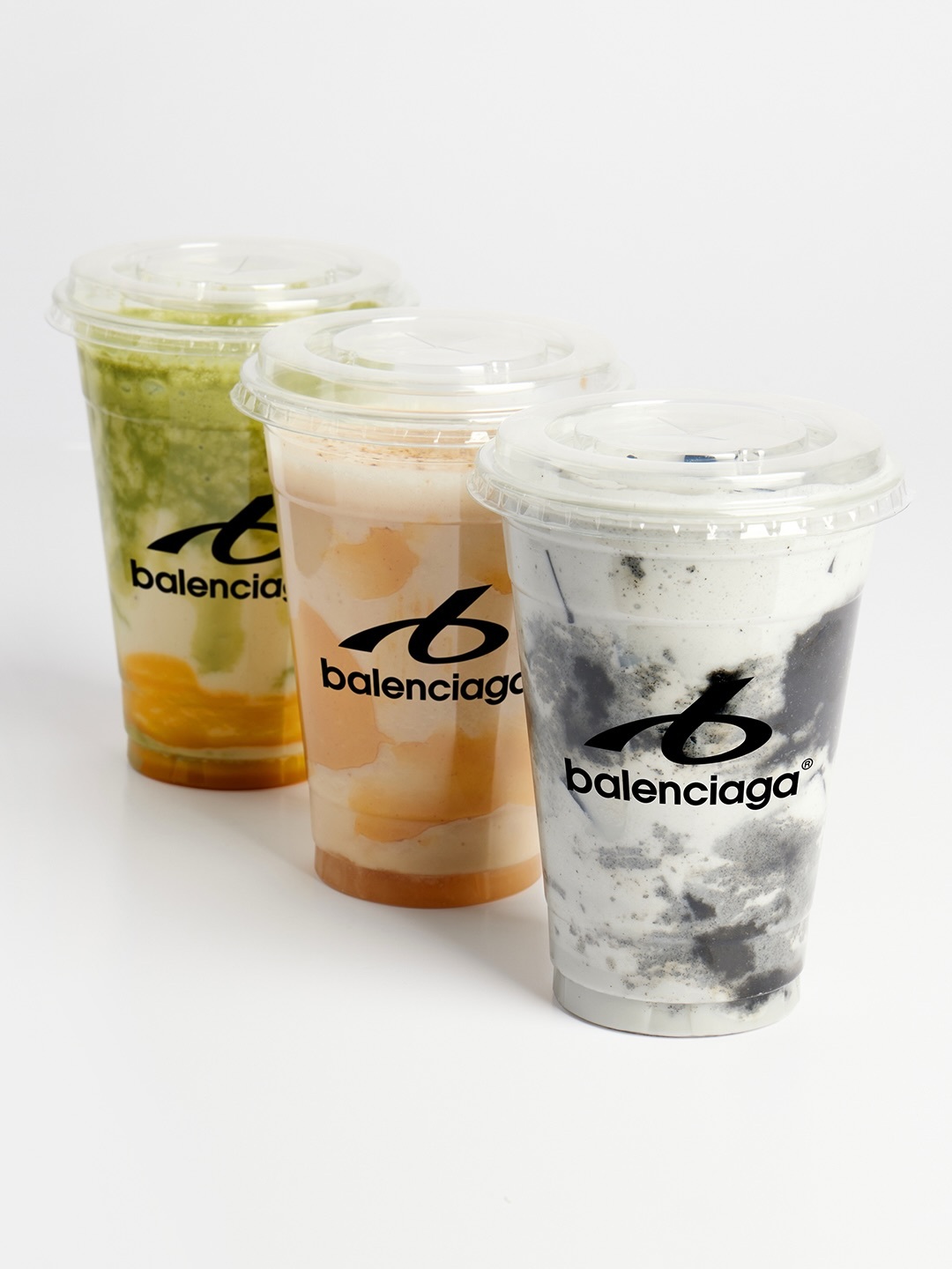 Balenciaga × Barry's Wellness Smoothies 高機能果昔