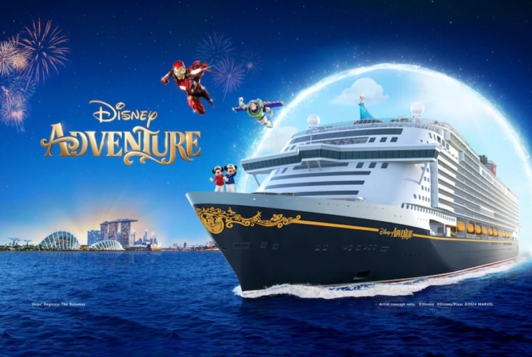 迪士尼探險號停靠新加坡濱海灣郵輪中心全景，2026年3月首航
