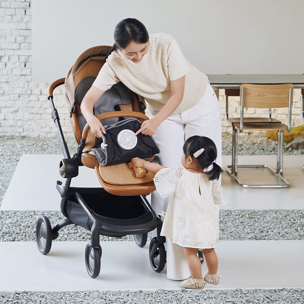 AIRLUV4 立體氣道結構，解決推車背部悶熱問題