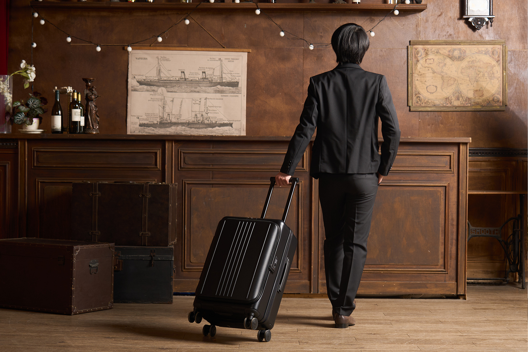 ARC 行李箱展示圖 4